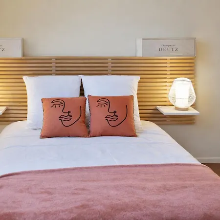 Maison 3 chambres 6 pers Enjoy en Champagne Jardin et Parking Hébergement de vacances *