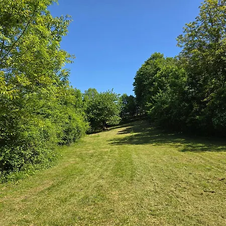 Hébergement de vacances Maison 3 chambres 6 pers Enjoy en Champagne Jardin et Parking *