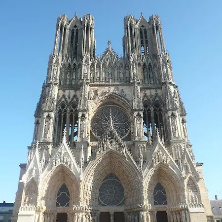 Enjoy En Champagne Maison Calme Au Milieu Du Vignoble Avec Parking Gratuit Nyaraló *